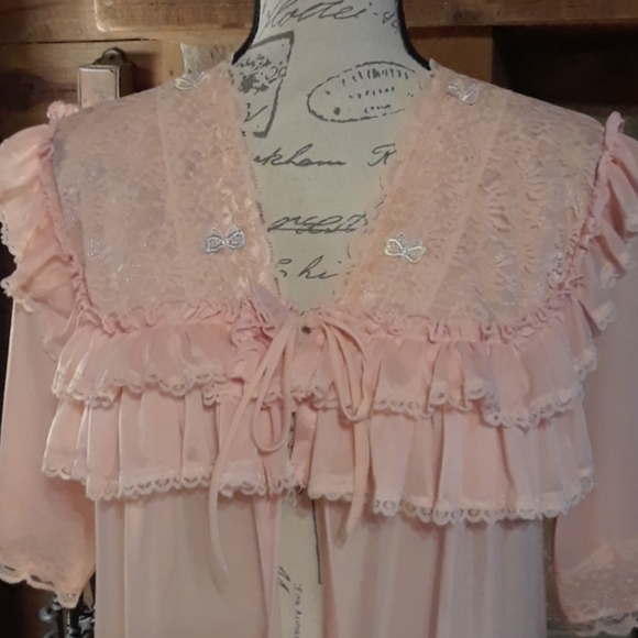 Vintage Intimates Sleepwear Vintage Frilly Dressing Gown Poshmark Vintage Intimates Sleepwear Vintage Frilly Dressing Gown Poshmark